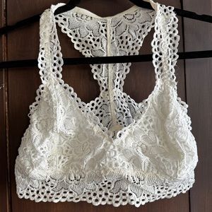 Aerie Ivory Lace Racerback Bralette Like New Large
